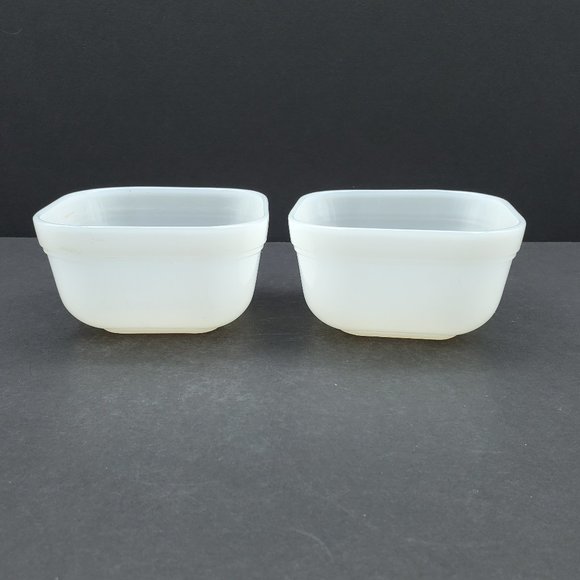 Fire King White Milk Glass Small Refrigerator Dishes Glass Lid - Picture 10 of 11